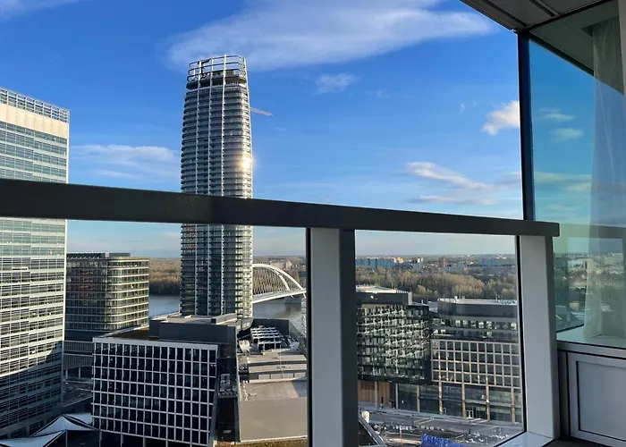 Sag 19th Floor Panorama 2 Free Parking Free Wifi *