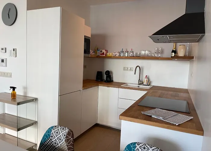 Sag 19th Floor Panorama 2 Free Parking Free Wifi *